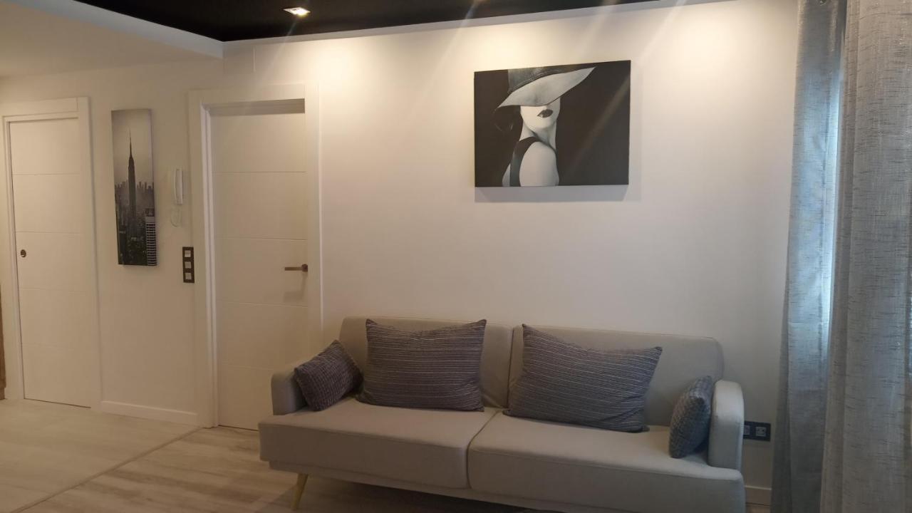 오비에도 Apartamento Cinema 아파트 외부 사진